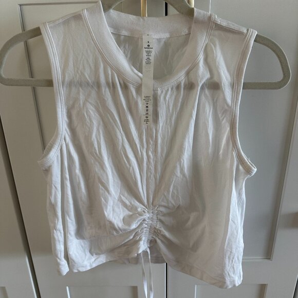 Lululemon cinch me up front tank - Picture 5 of 6